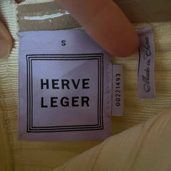 Herve Leger A-Line Phoebe Scalloped Dress - Picture 5 of 12